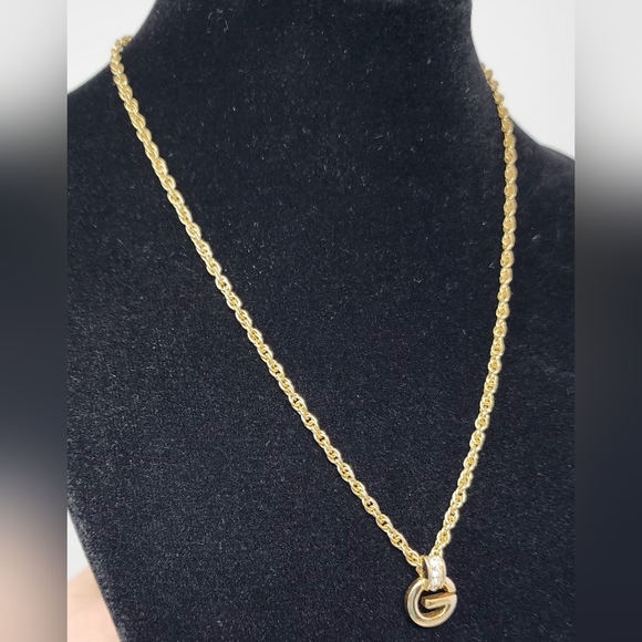 Givenchy Vintage Necklace - Picture 11 of 13